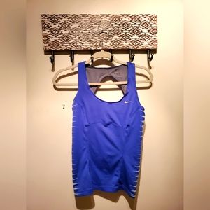 NIKE Dri-FIT athletic Tank Top